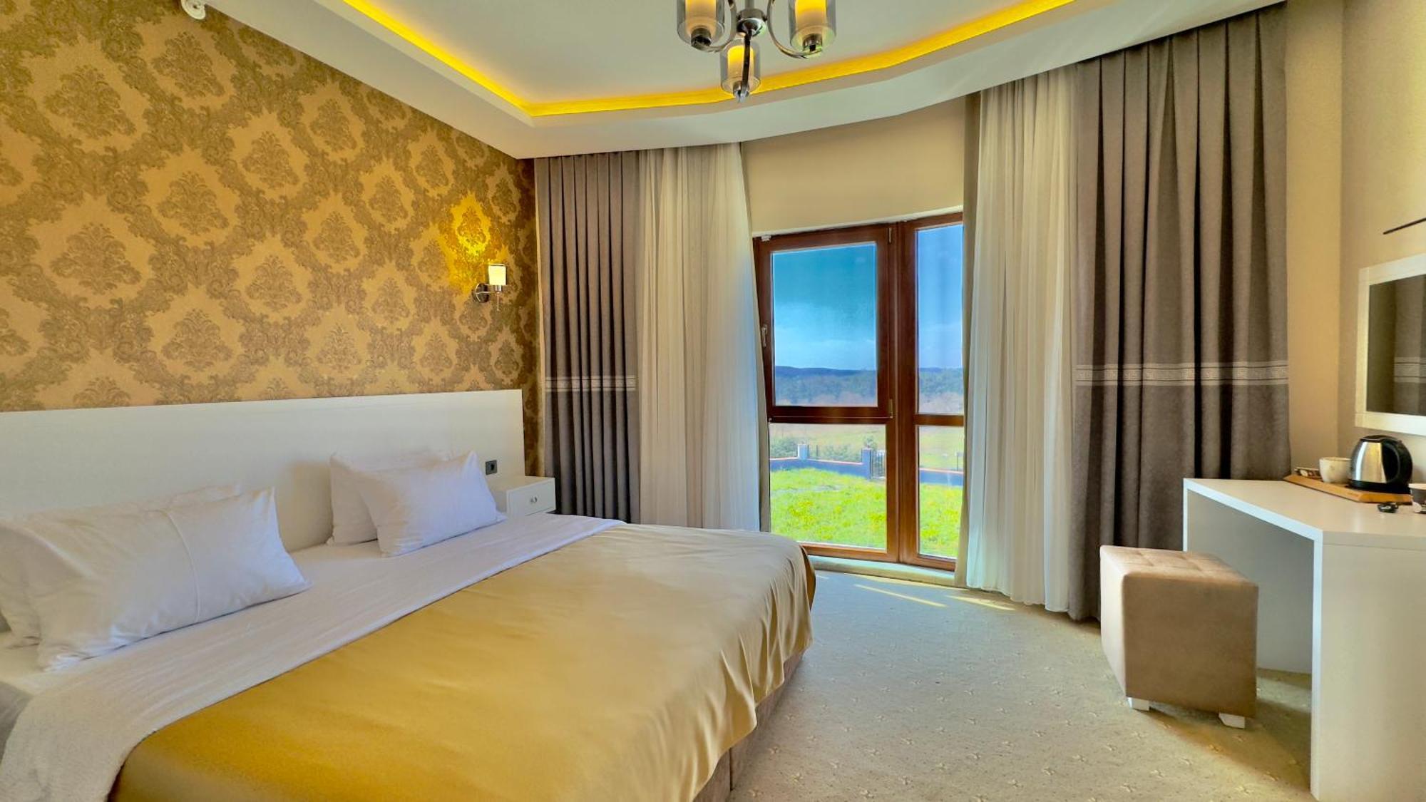 Green Roof Hotel & Spa Terkos Extérieur photo