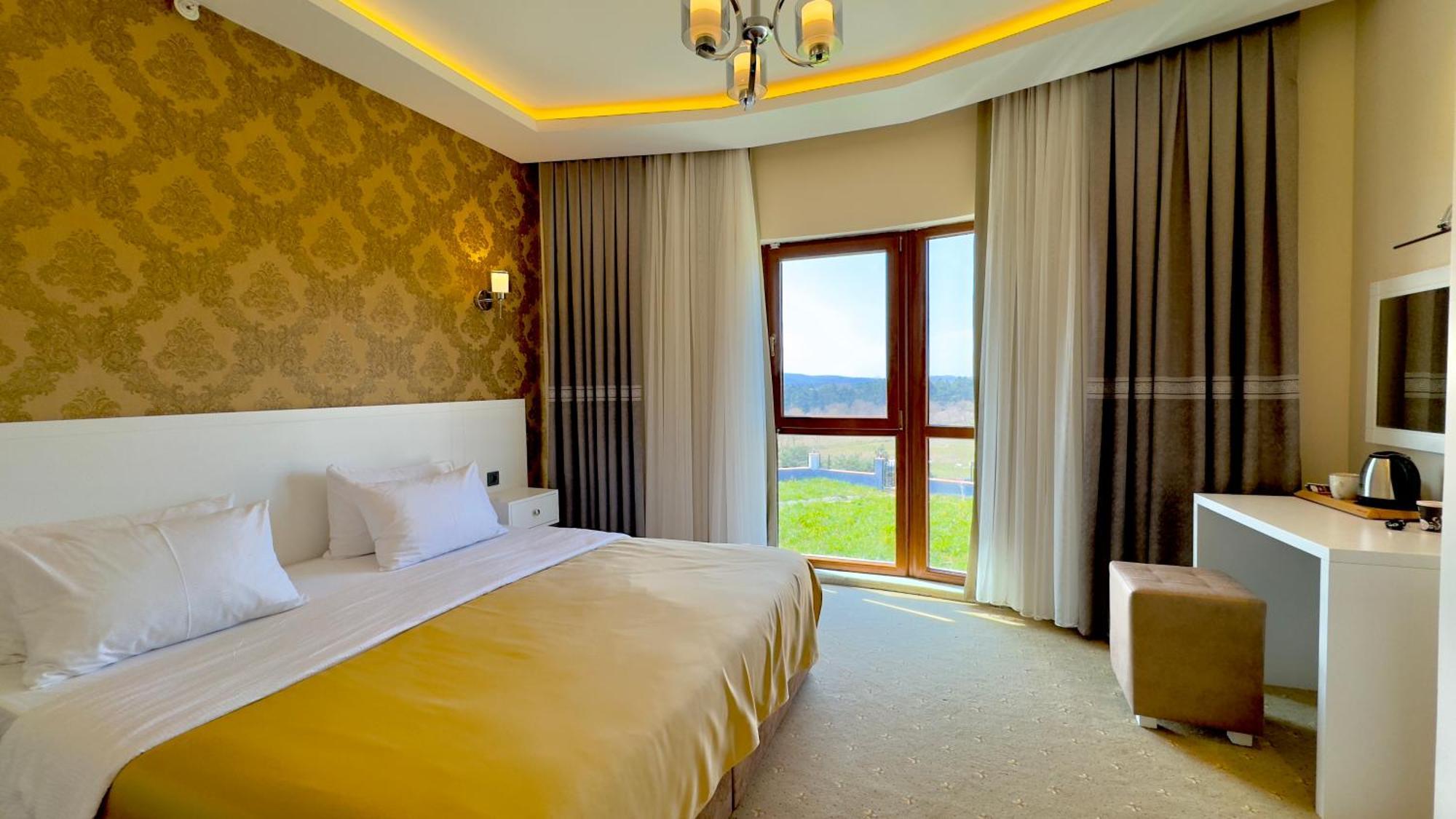 Green Roof Hotel & Spa Terkos Extérieur photo
